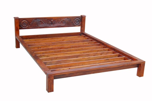Buywithus Polished Wooden Beds