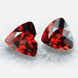 Rhodolite Garnet Gemstones