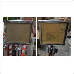SIGN STAND SS