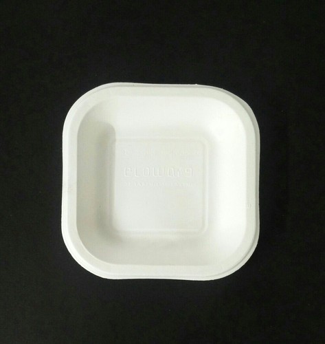 Ecoware 6 Inch Square Plate - Biodegradable Material, 1 Inch Depth, 6 Inch Sides, White Color | 100% Compostable, Microwave & Freezer Safe, Oil/Water Proof