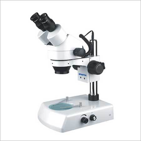 Continuous Zooming Stereo Microscope
