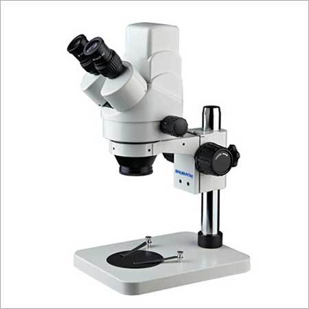 Continuous Zooming Stereo Microscope