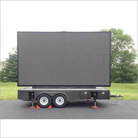 Mobile Led Screen For Advertisement Brightness: 5500 Cd/m