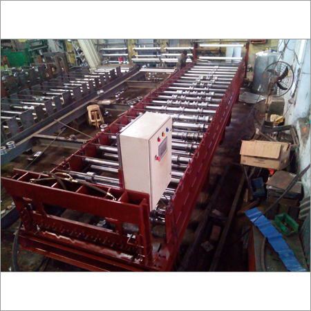 Roofing Sheet Forming Machine