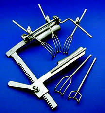 Steel Cosgrove Retractor