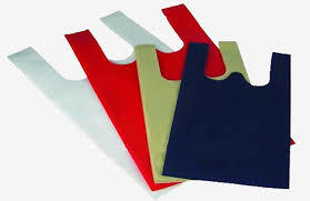 Color W- Cut NOn Woven Bags