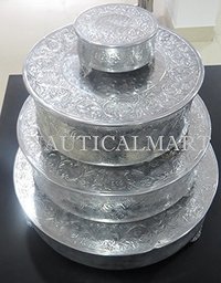 Aluminum Nauticalmart Silver Finish Round Wedding Cake Stand Set Of 4