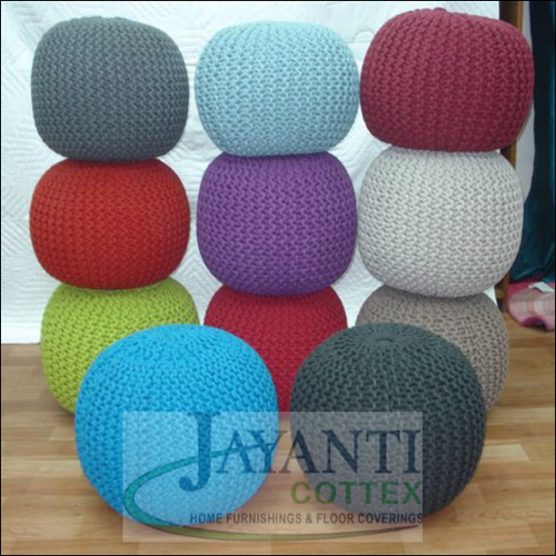 Poufs