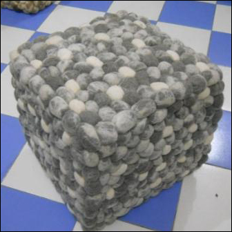 Poufs