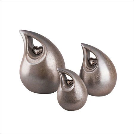 Ceramic Teardrops Urns