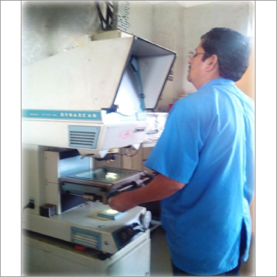 Edge Detector Projector