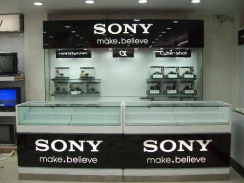 MDF Display Counter With Acrylic Signage