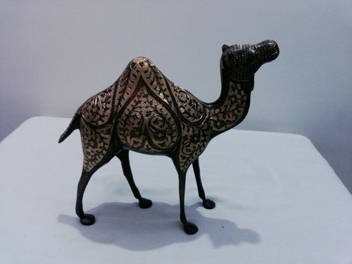 Enamel Etched Engrave Camel