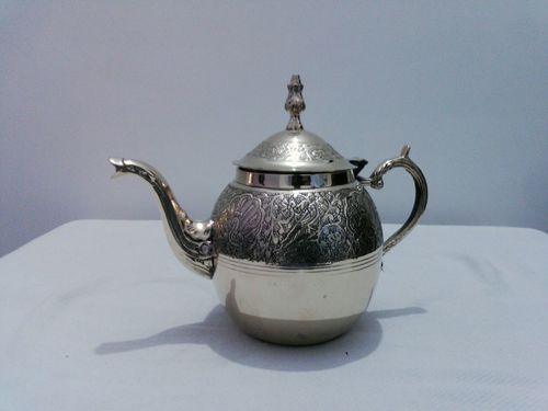 Brass Engrave Tea Pot