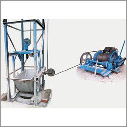 Builder Hoist