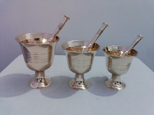 Brass Morter & Pestle