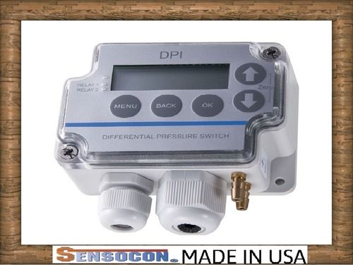 Sensocon USA Differential Pressure Transmitter Series DPT30-R8 - Range  0 - 25 mbar