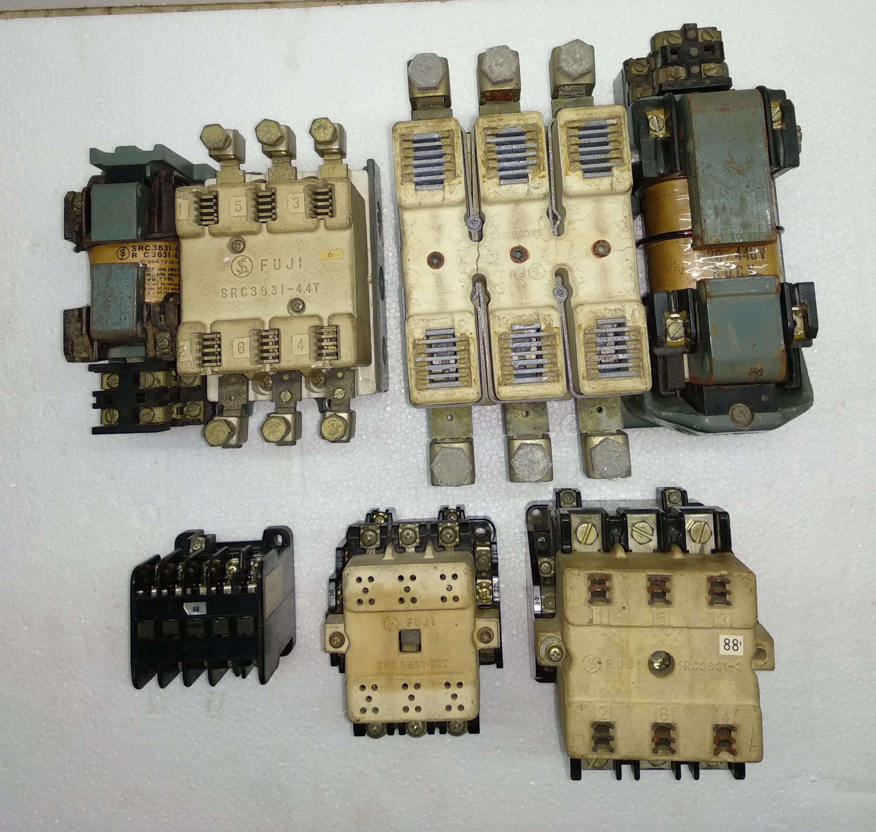 Fuji Contactor