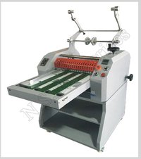 XCFM 390 Roll Lamination Machine