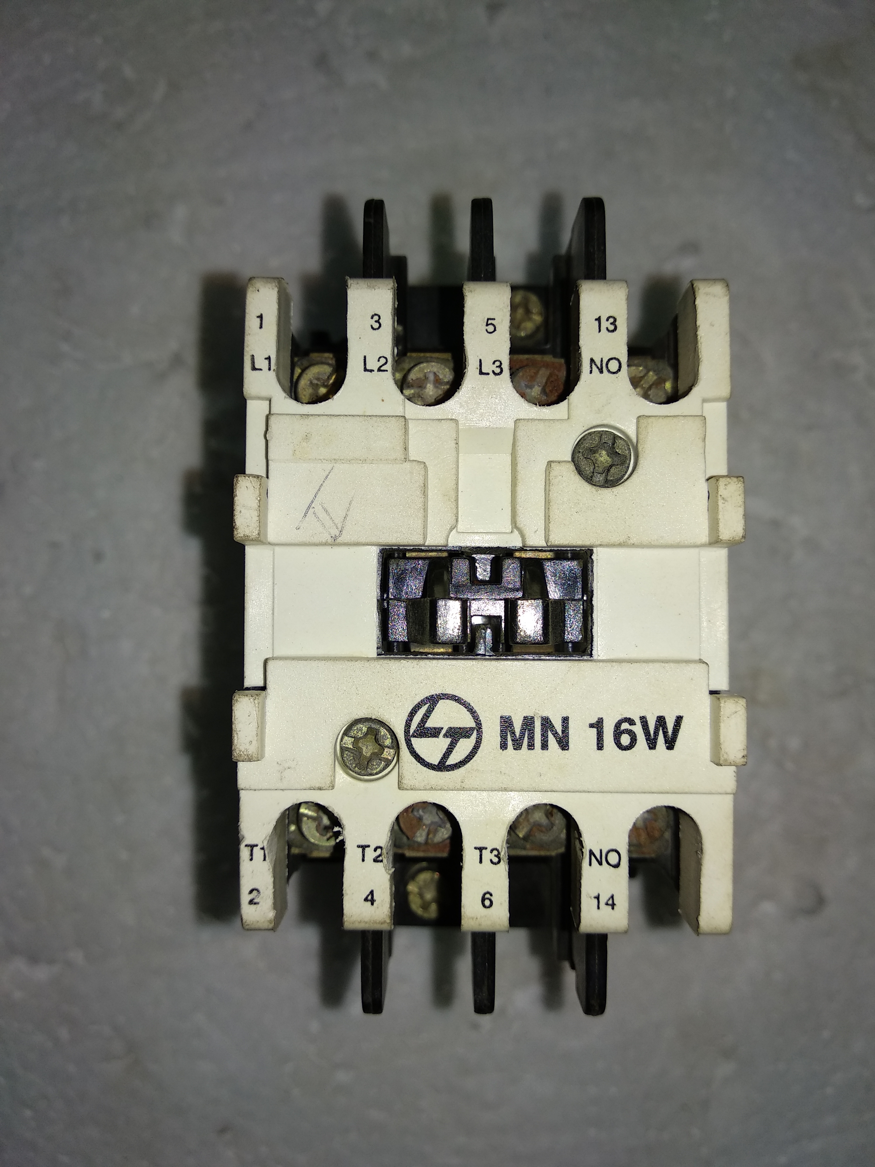 L&T Contactors