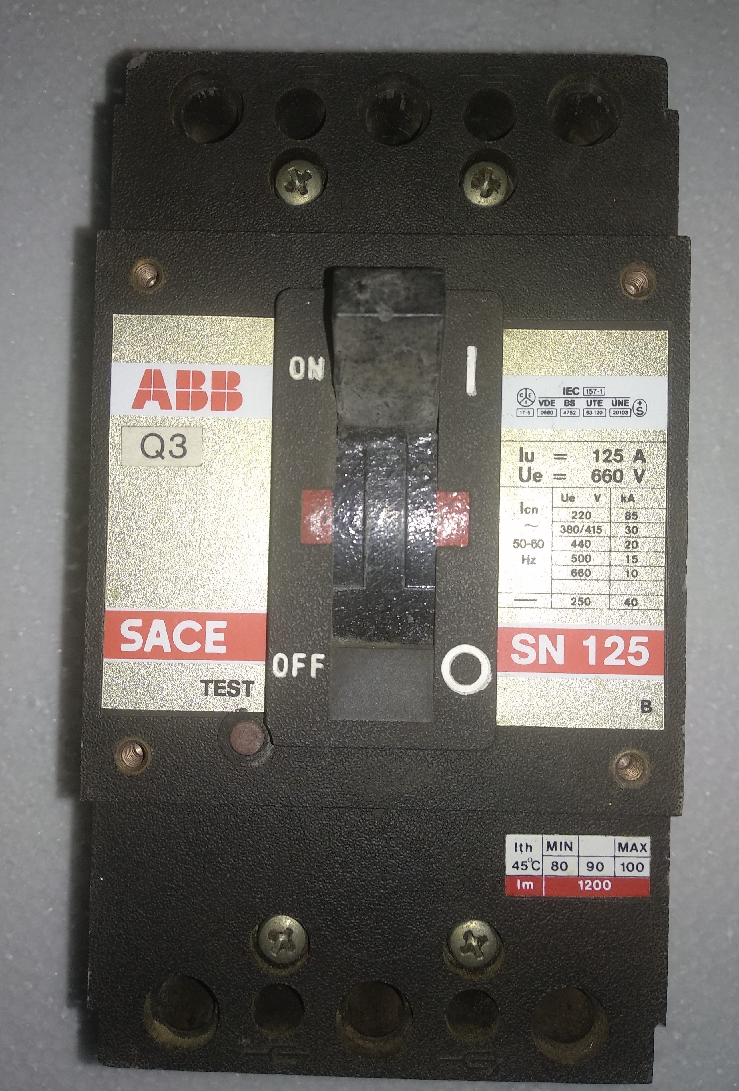 MCCB ABB 100 Amp