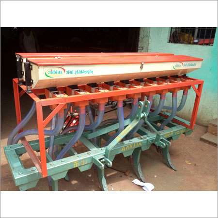 Cultivator