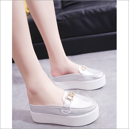 Ladies Stylish Sneaker