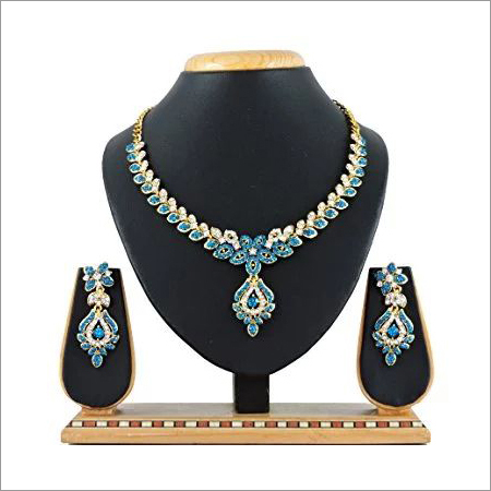 Designer Neck Pieces