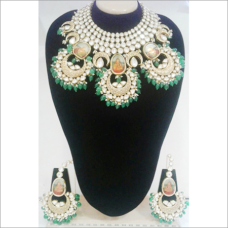 Kundan Jewellery