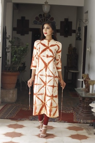 LONG KURTIS
