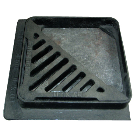 Double Triangular Manhole Cover