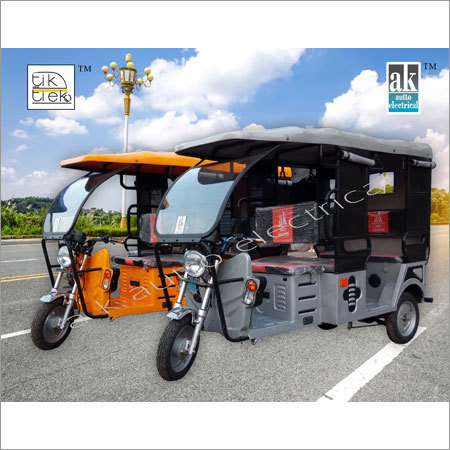 Battery Operated E Rickshaw