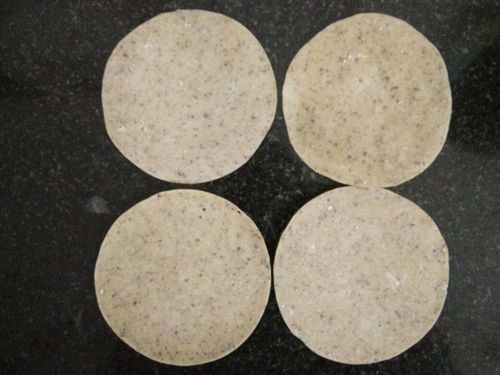 Black Pepper Papad