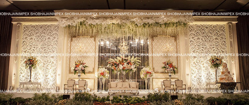 Elegant Wedding Stage