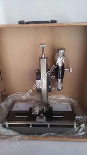 Travelling Microscope