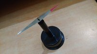 Magnetic Needle On Stand - Hardened Steel, 15cm, Red Needle With White/blue Tip, Analog Rotation, Corrosion Resistant Base