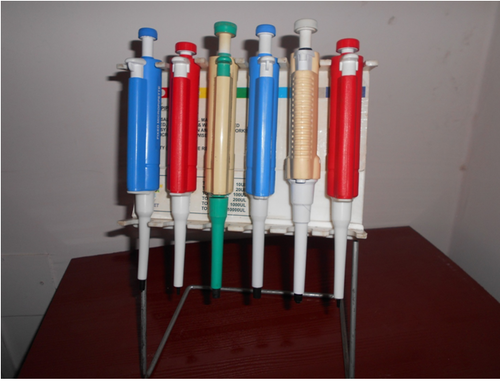 micro pipette stand with pipette