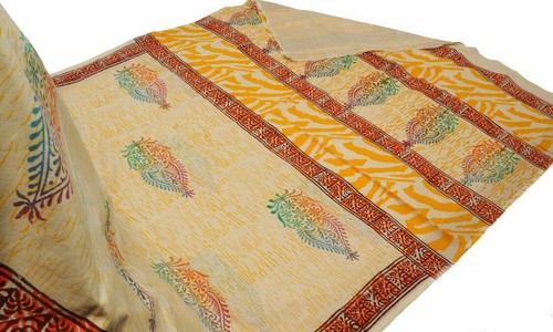 Traditional Sarees - Cotton Silk Fabric , Multicolor Elegance and Versatile Design