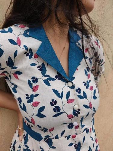 Cotton Short Kurti With Golden Print Cotton Short Kurti With Golden Print