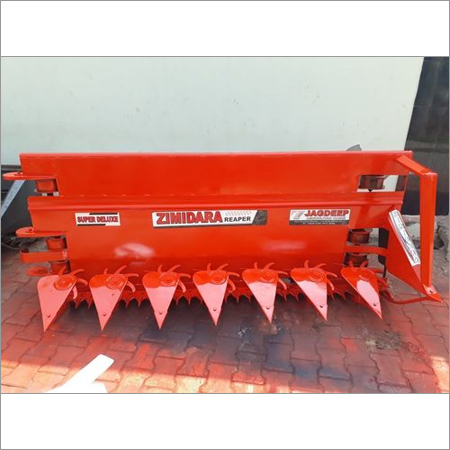 Four Conveyor Belt Tractor Reaper
