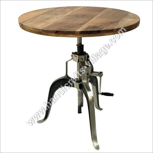 Machine Made Dining Furniture Table With Wooden