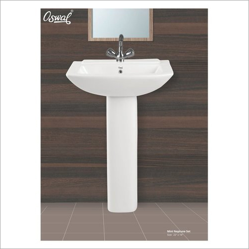 White Foot Rest Pedestal Basin