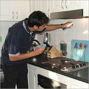 Kitchen Deep Cleaning