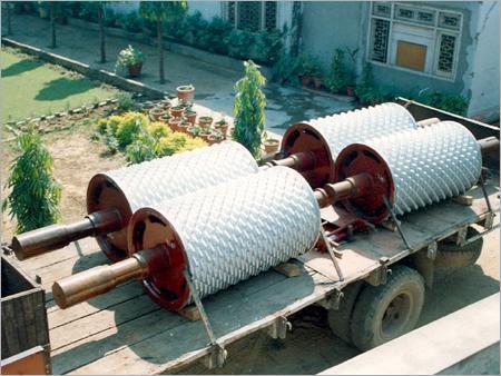 Toothed Under Feed Roller By STAR APPLIED MECHANICS PVT. LTD.