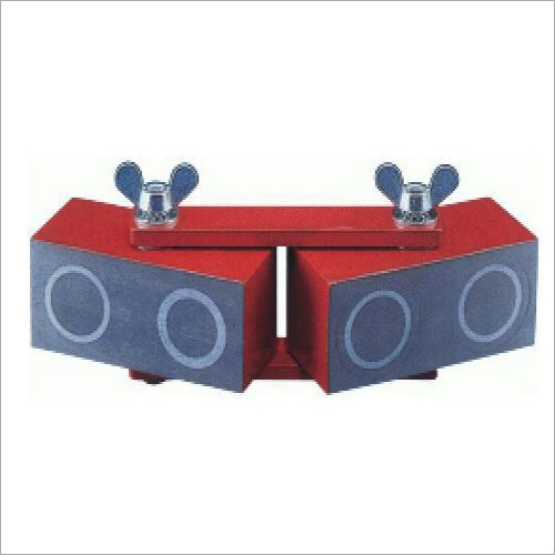Magnetic Holding Links