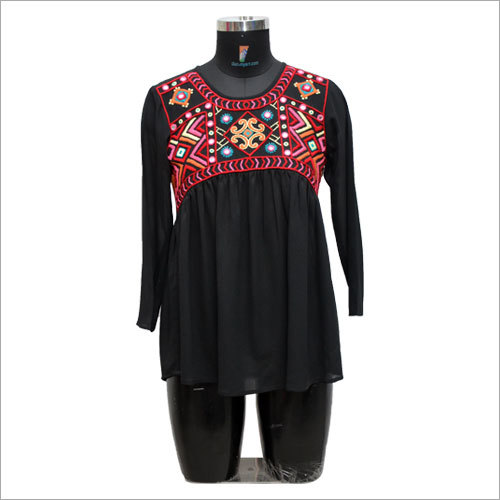 Ladies Customized Round Neck Embroidered Top