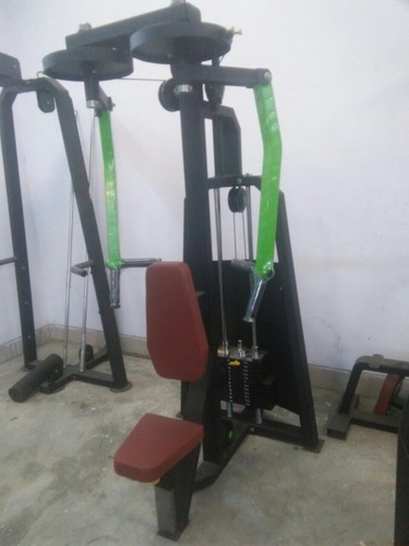 Peck Deck Butterfly Machine