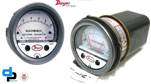 Dwyer 3000MR-00 Photohelic Differential Pressure Switch/Gauge