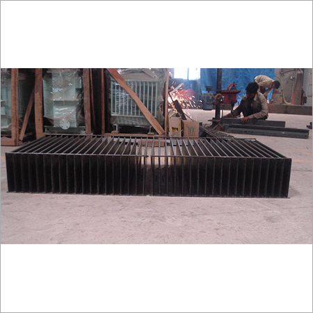 Corrugated fin wall panel for transformers