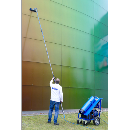 Facade Cleaning Brush